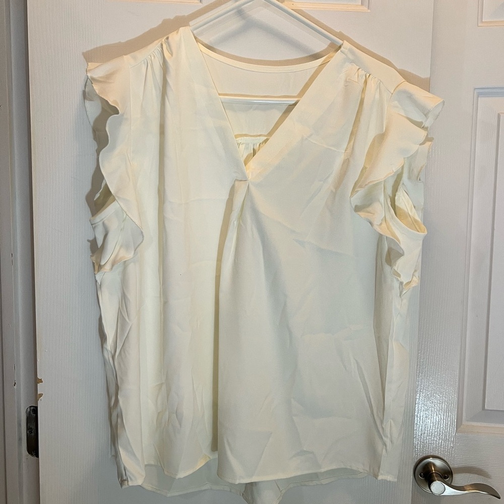Cupshe Ruffled Blouse - Picture 2 of 3